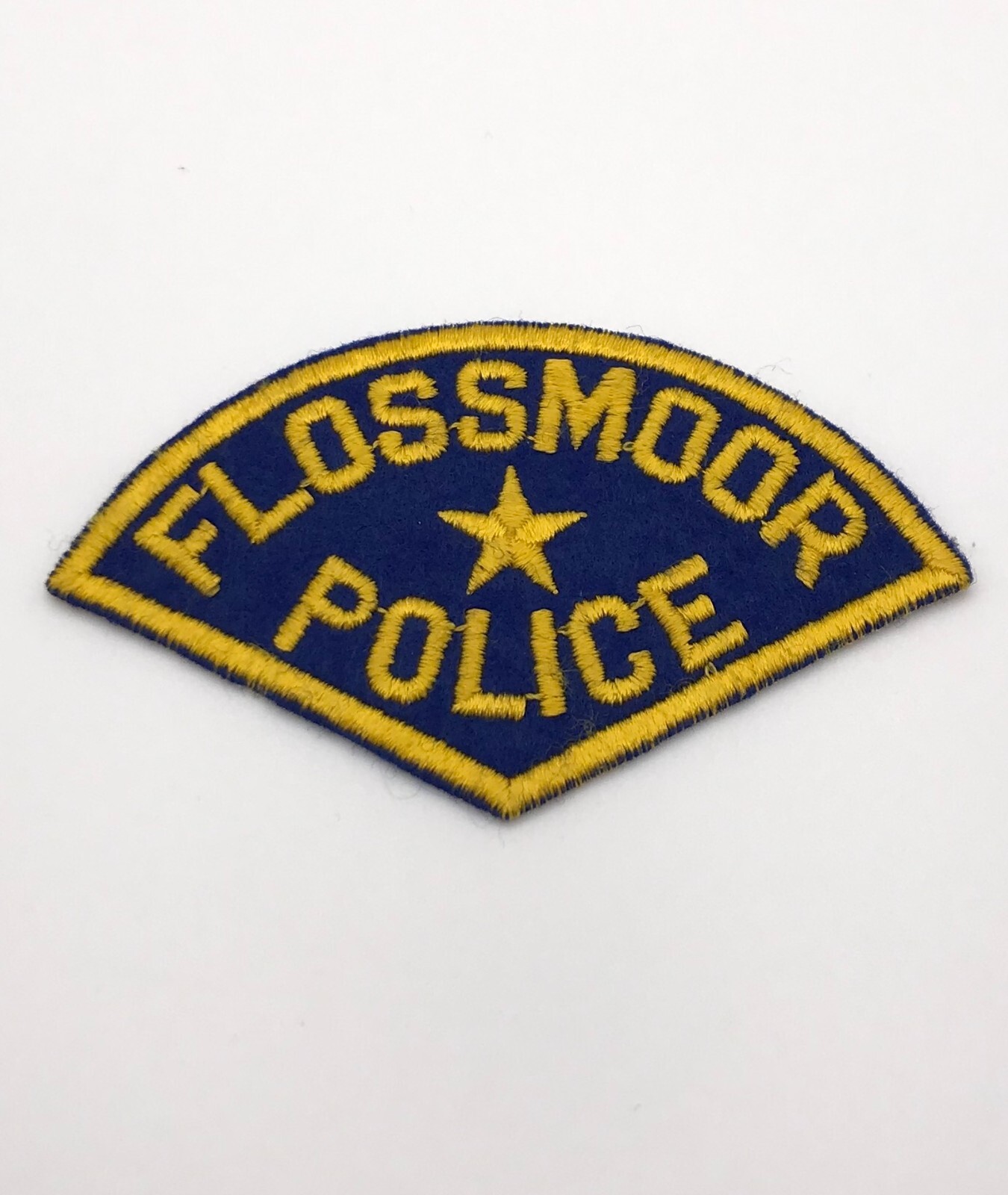 **FLOSSMOOR POLICE** Shoulder Patch Vintage /Rare  ILLINOIS (Blue & Gold)