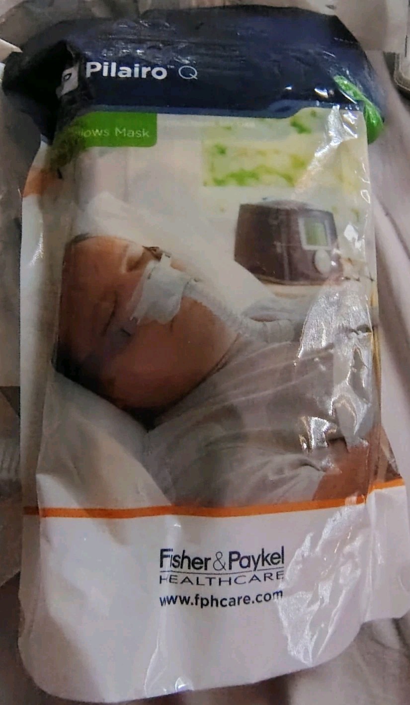 F&P Pilairo Q Nasal Pillows Mask with Stretchwise Headgear 400421 - NEW SEALED