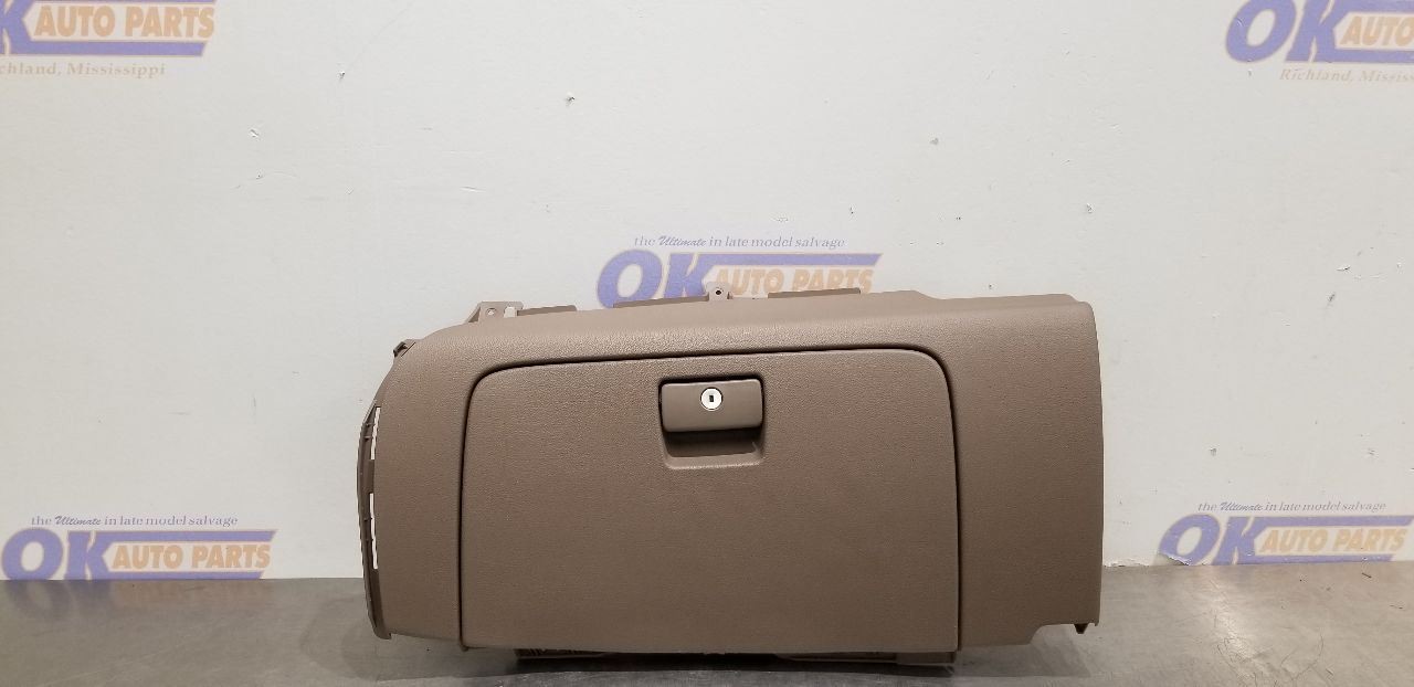 18 GMC YUKON XL SLT GLOVE BOX COCOA DUNE