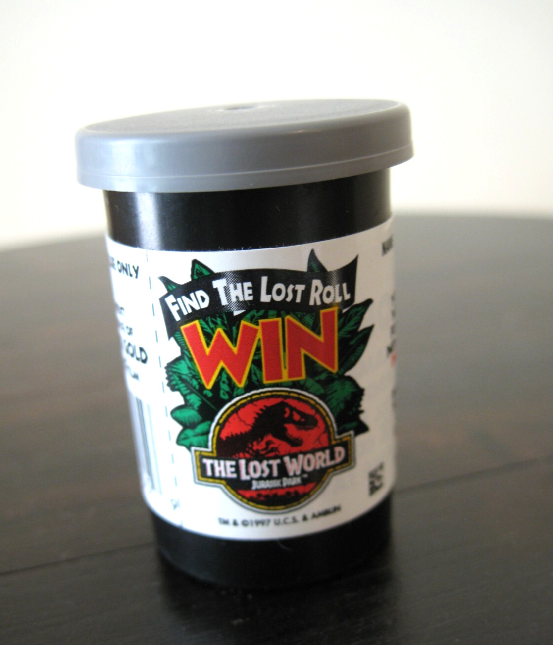 Kodak Jurassic Park 1997 "Find The Lost Roll" 35 MM Film Canister Play To Win