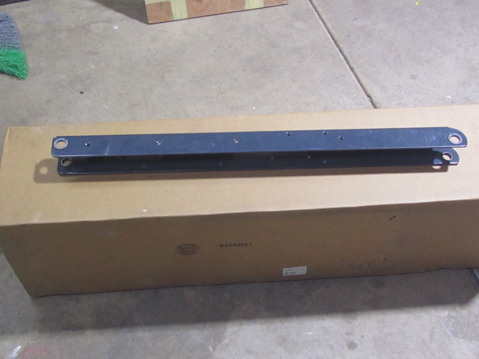 RICON Parallel Lower Arm Assembly Gray WHEELCHAIR LIFT Parts RIV5-AC-252