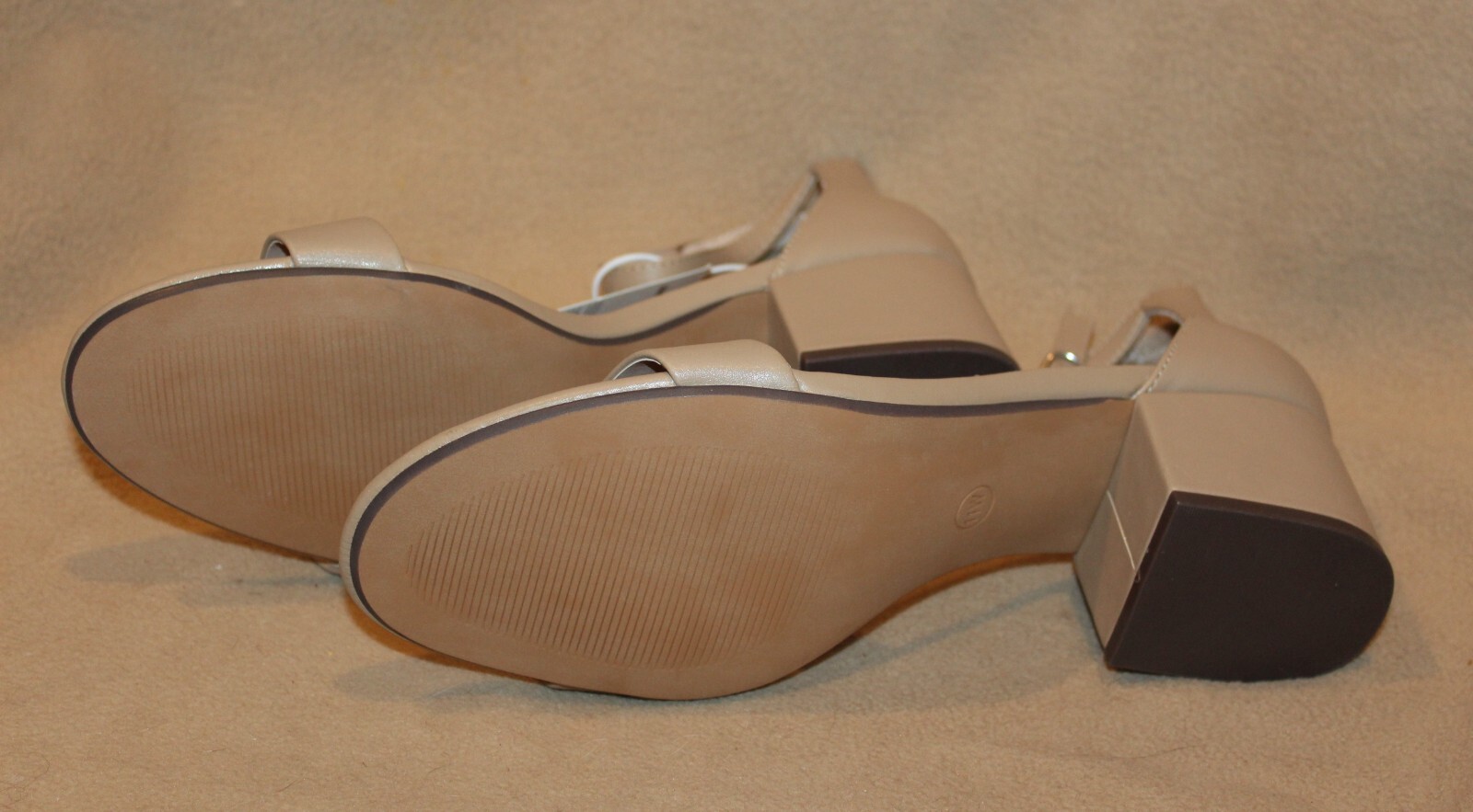 Amazon Essentials Nola Women's Heeled Sandals Beige 12W