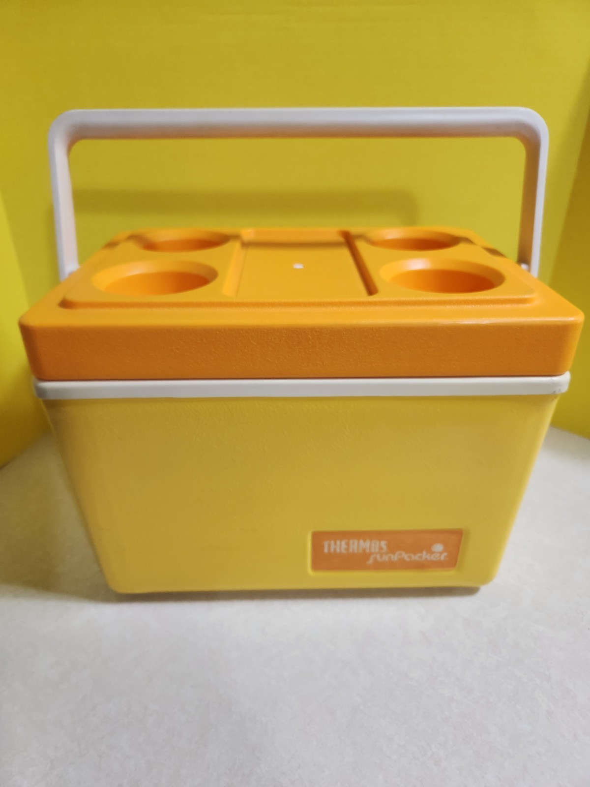 Thermos Sunpacker 11 Qt. Cooler/Vintage 1970's Yellow Orange White #7713 EUC