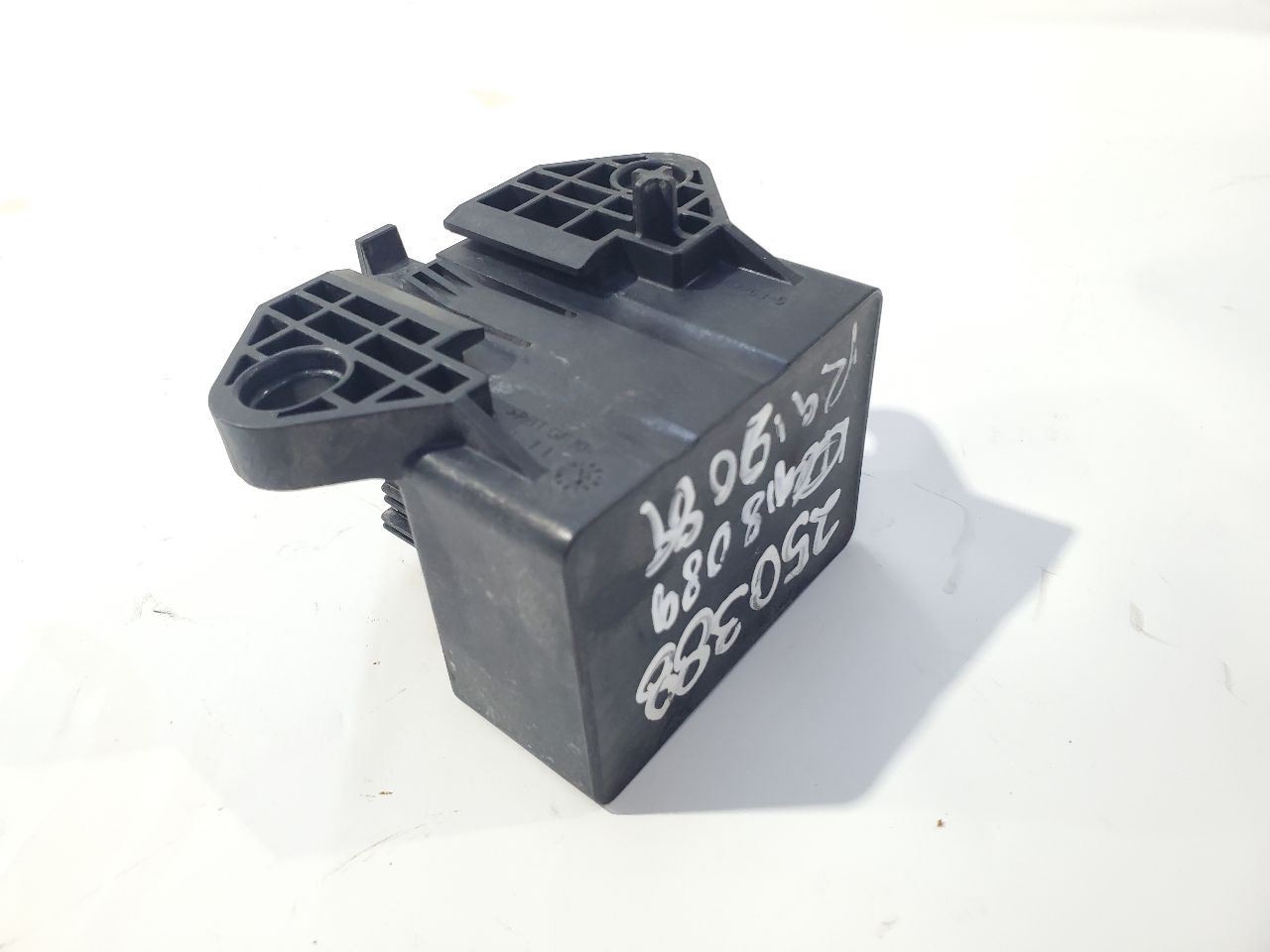 2015 16 17 18 19 2020 Ford F150 OEM Fuel Pump Control Module fu5a9d370ja