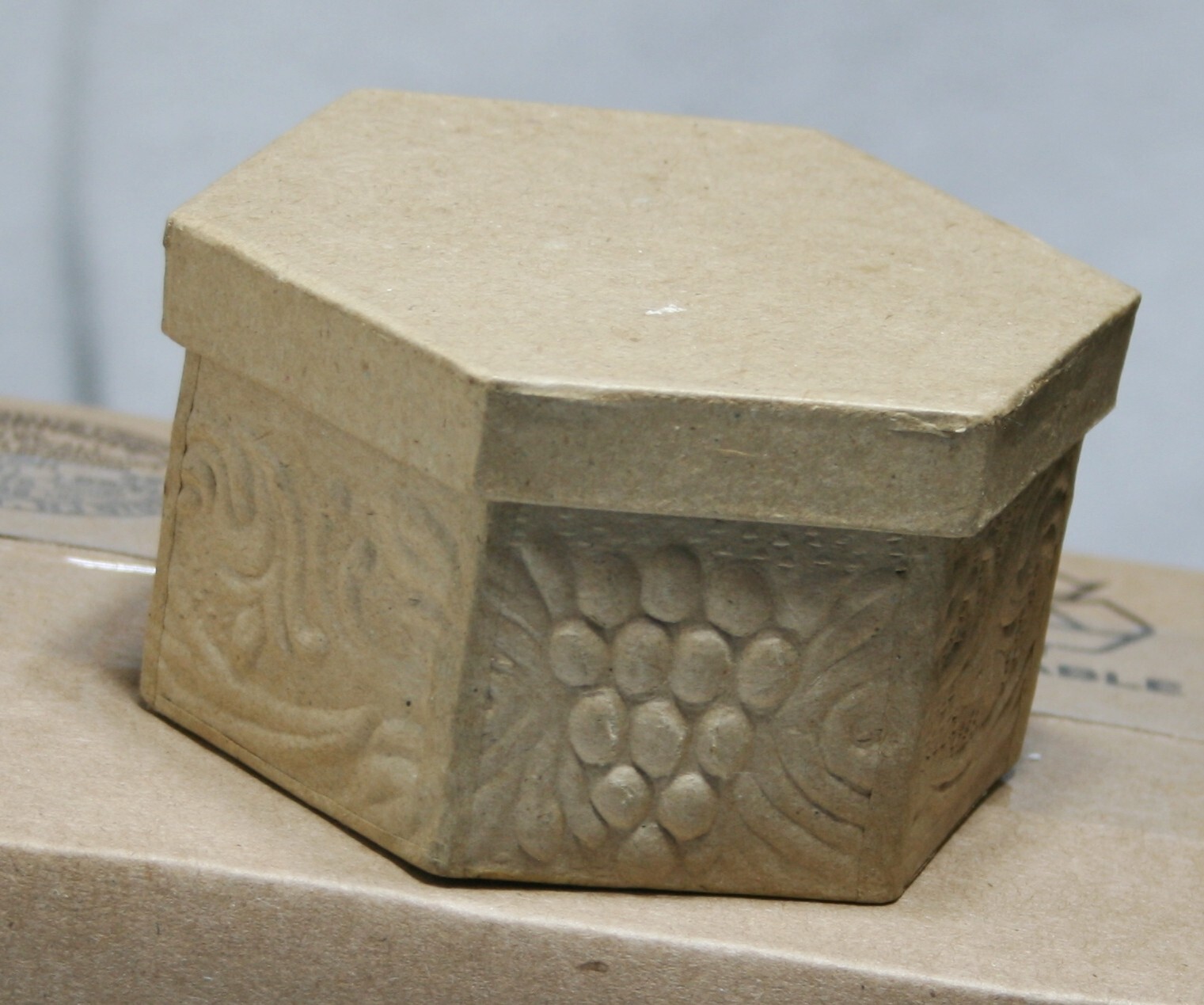 General Cardboard Trinket Box Leaves Grapes