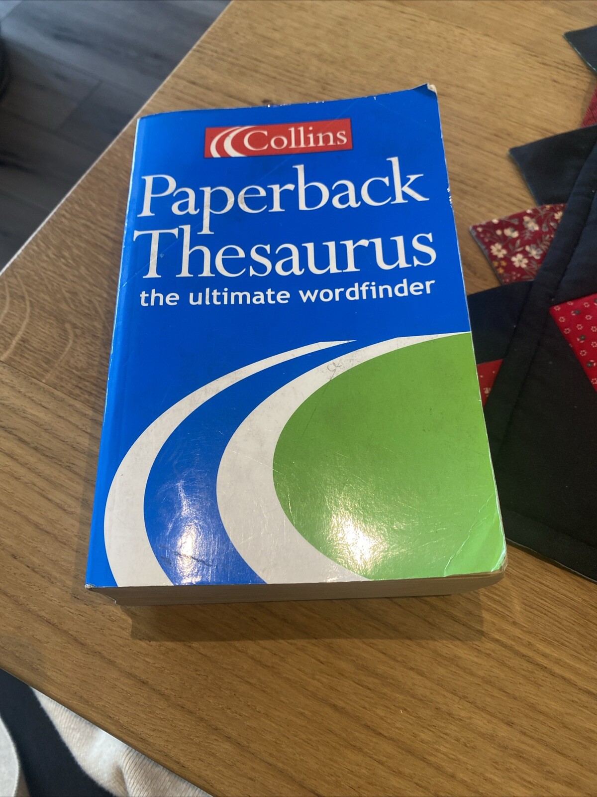 Collins Paperback Thesaurus The Ultimate Wordfinder Book