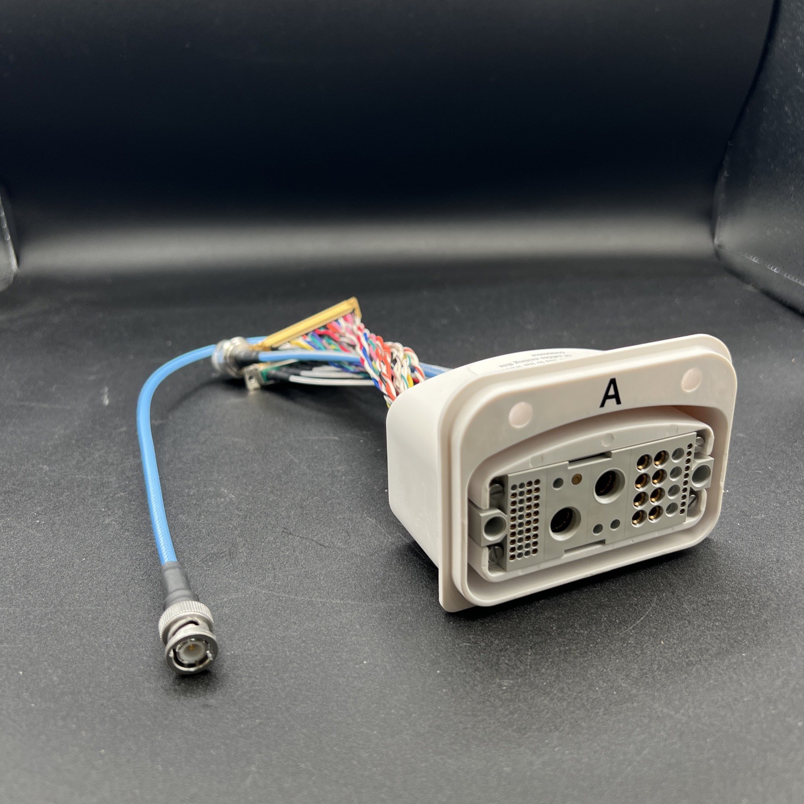 GE Model 5371622-2, B-BEZEL CABLE HARNESS