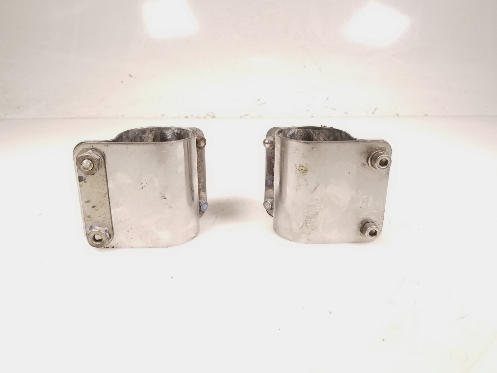 2006 Victory Kingpin Windshield Wind Shield Screen Mount Bracket Free Shipping