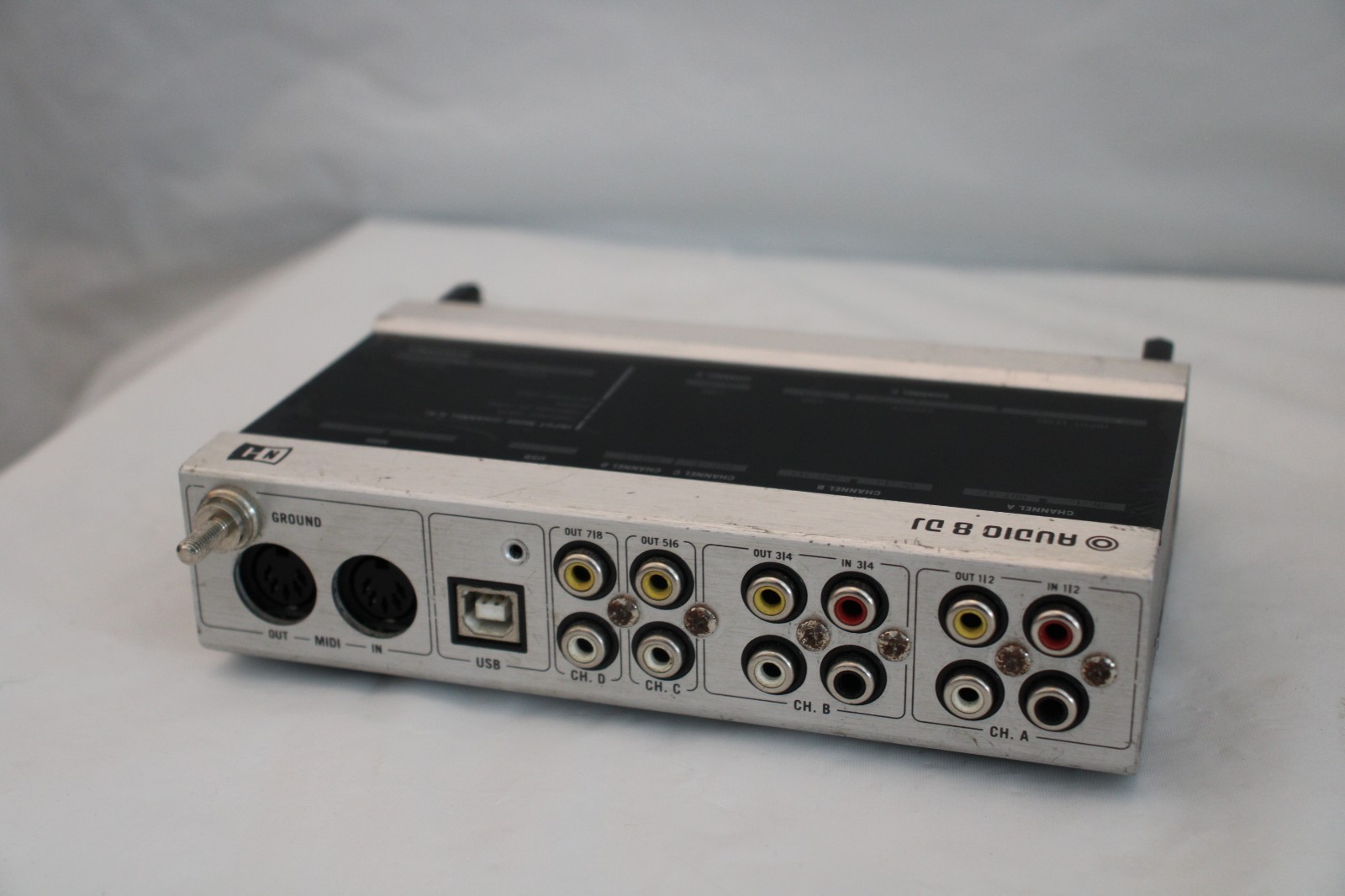 Native Instruments Audio 8 DJ Audio/MIDI Interface 4 Ch USB CABLE "TESTED WORK