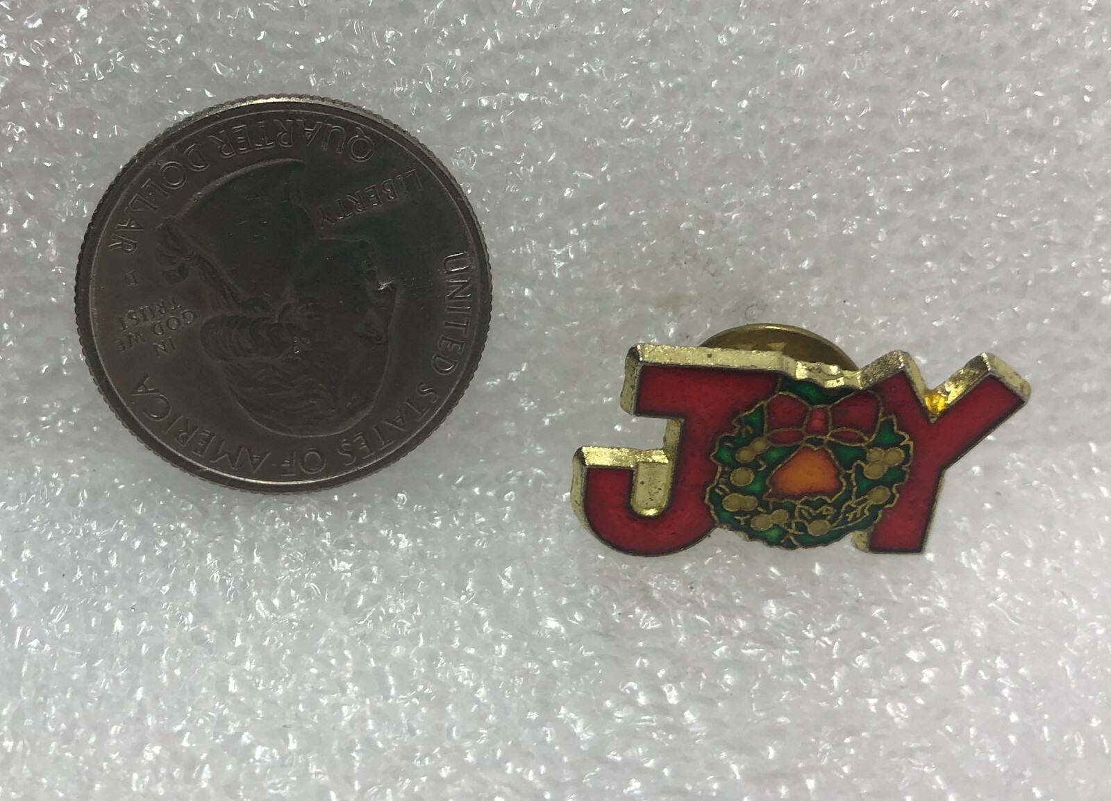 Joy Christmas Wreath Pin