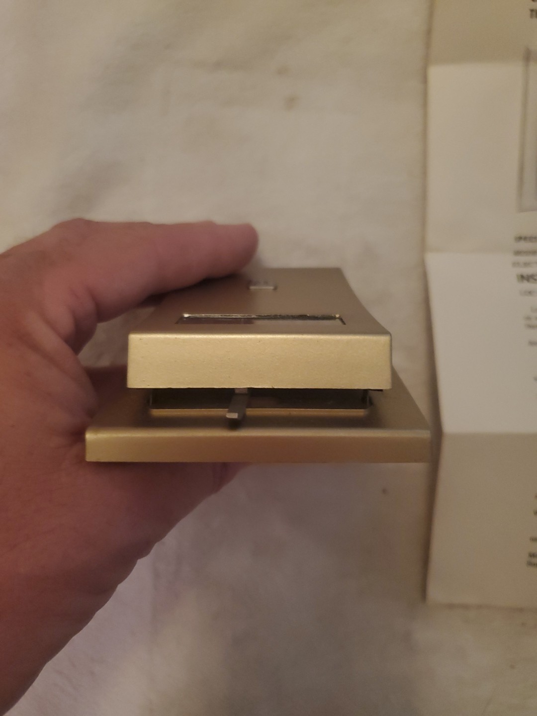 Honeywell T88A Rectangular Wall Room Thermostat Two Wire Low Voltage With Paper