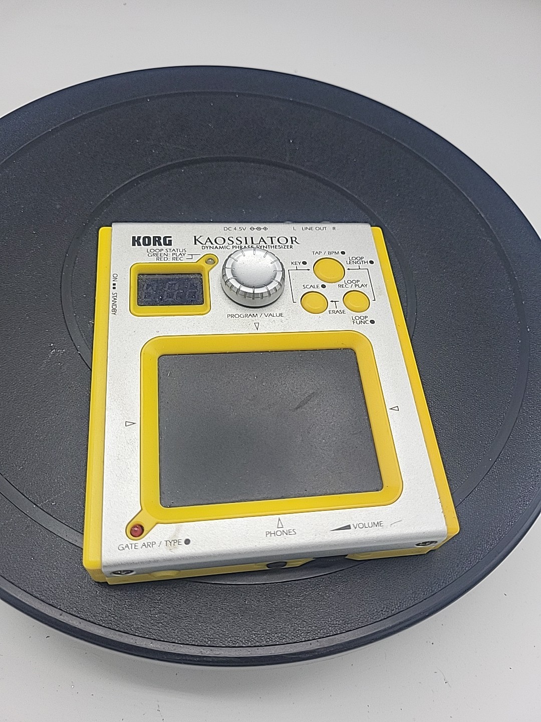 Korg Kaossilator KO-1 (KO1) Dynamic Phrase Synthesizer Touchpad Synth Minty
