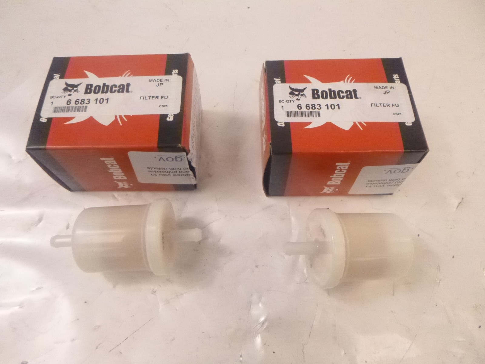 Pair Genuine OEM Bobcat Fuel Filters 6683101 For AL275 AL350 Articulated Loaders