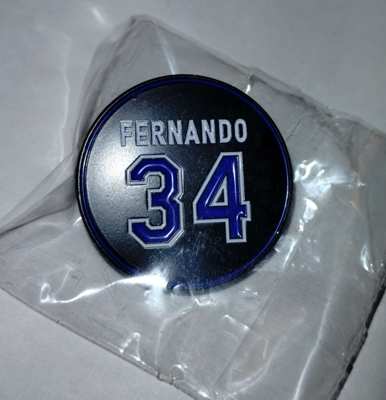 Fernando Valenzuela Memorial Pin  (not a jersey patch) - Los Angeles Dodgers