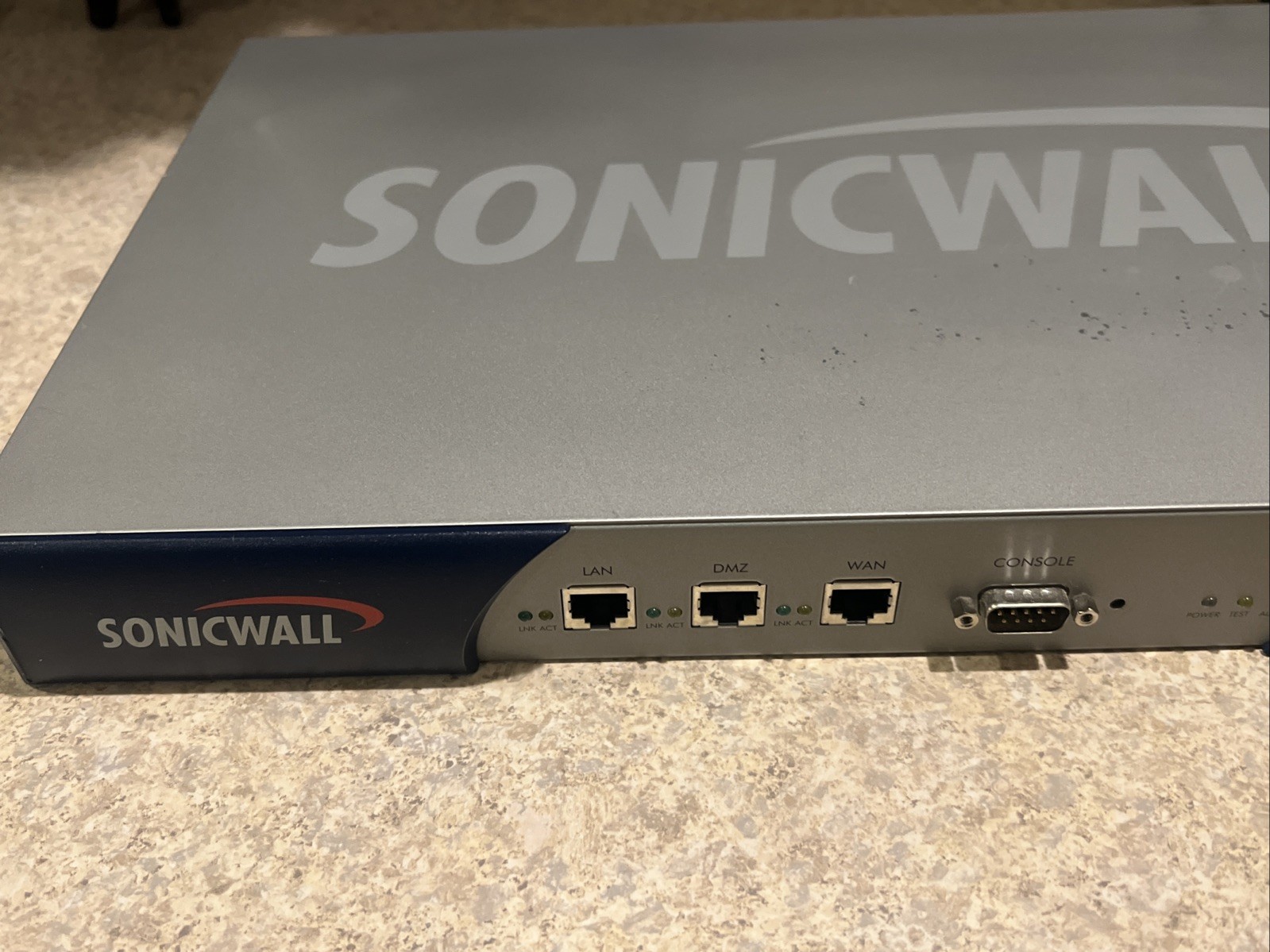 SonicWall PRO 330 Firewall Security Appliance – Powers On – Firmware Required