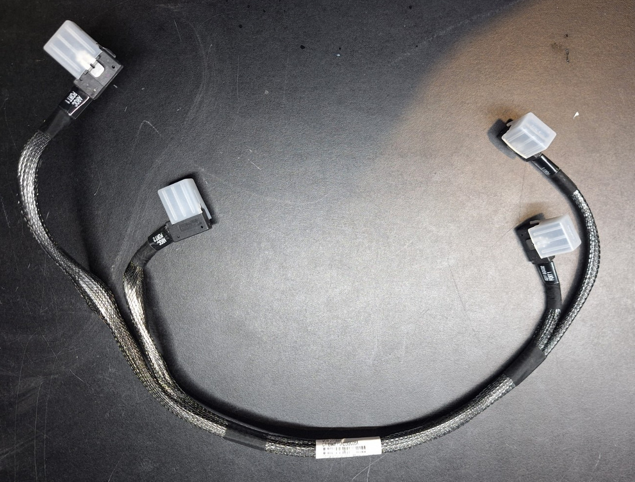 HP MiniSAS Cable for Controller ML350 G10 879156-001