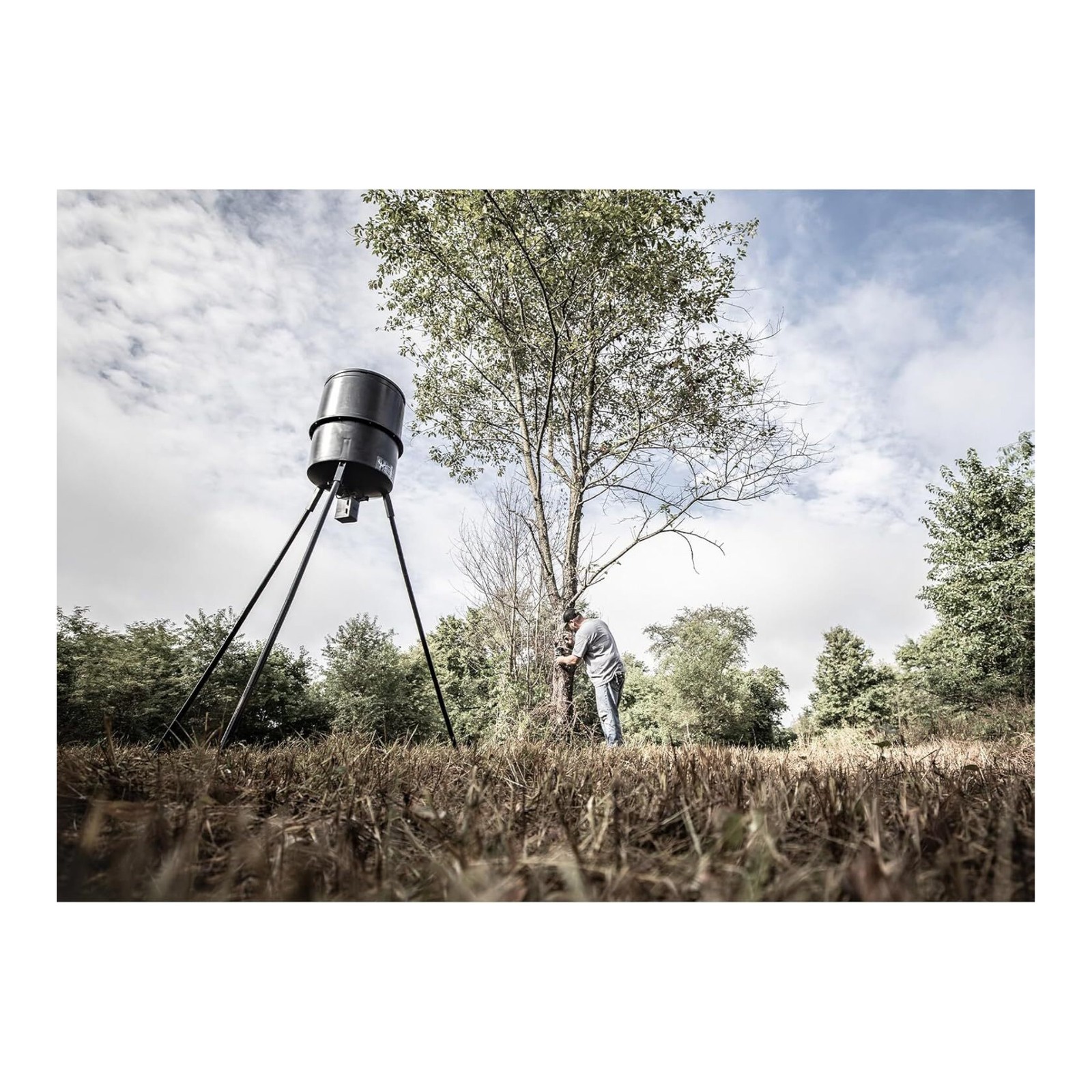 Wildgame Innovations Quick-Set 270 lbs Poly Barrel Game Feeder with Timer