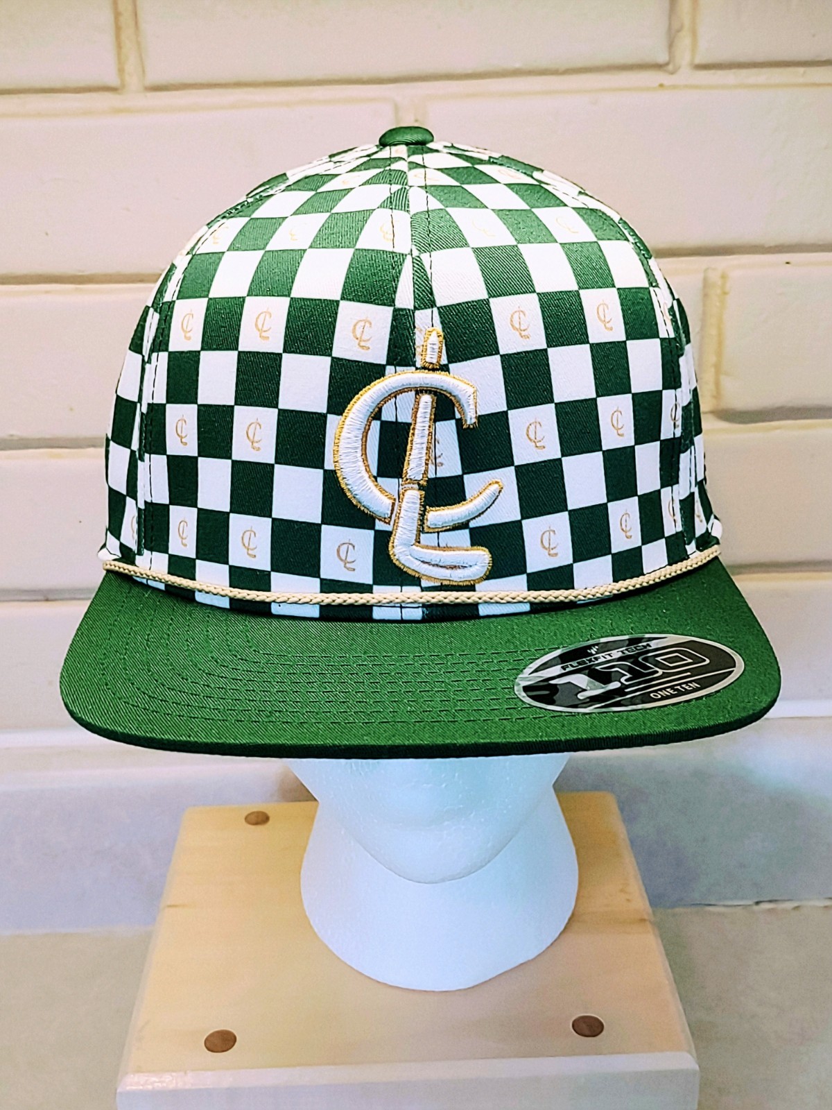 LIV GOLF CLEEKS BASEBALL SNAPBACK GREEN & WHITE CHECK HAT MEN'S OS