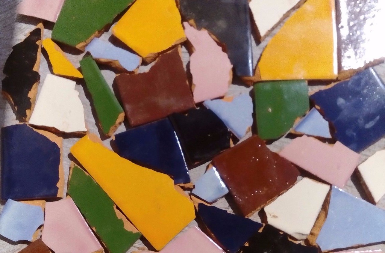 10 Pounds of Broken Talavera Mexican Ceramic Tile in Solid Color Tiles #002