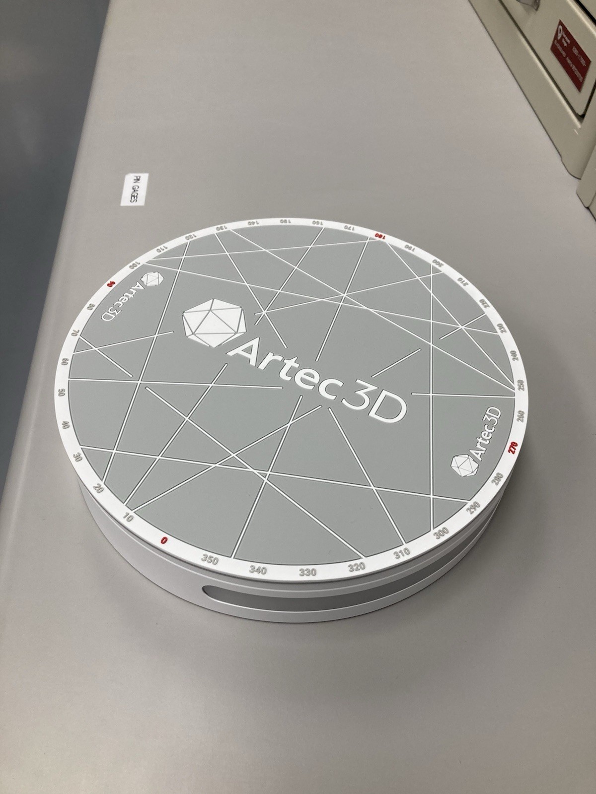 Artec Space Spider 3D Scanner, Professional Grade Accuracy w/ Turn Table