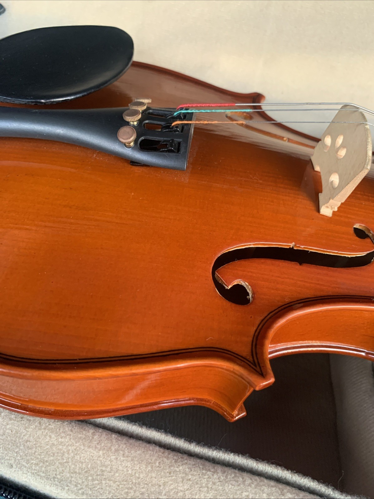 Patatino VN-360 3/4 Violin With Case ( Missing One String)
