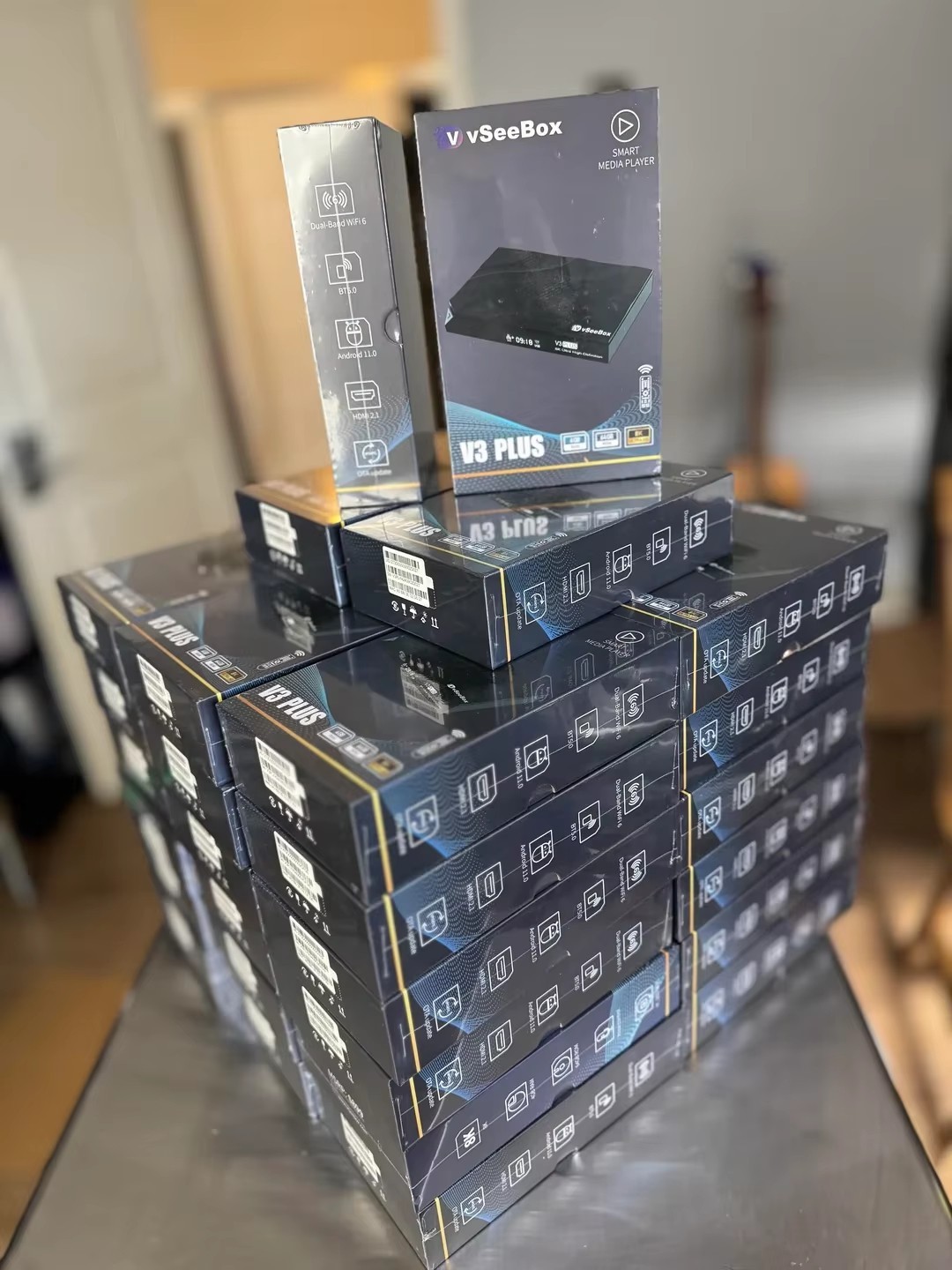 2025 vSeeBox V3 PLUS FREE SHIPPING NEWEST GEN AUTHORIZED Seller not SuperBox