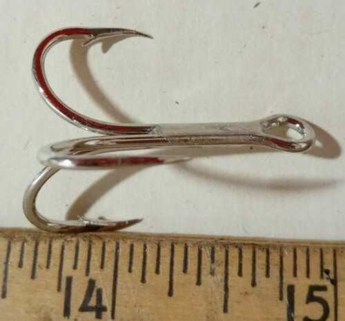 60 Eagle claw L675M curved point 3x Treble Hooks size 1/0  lure replacement