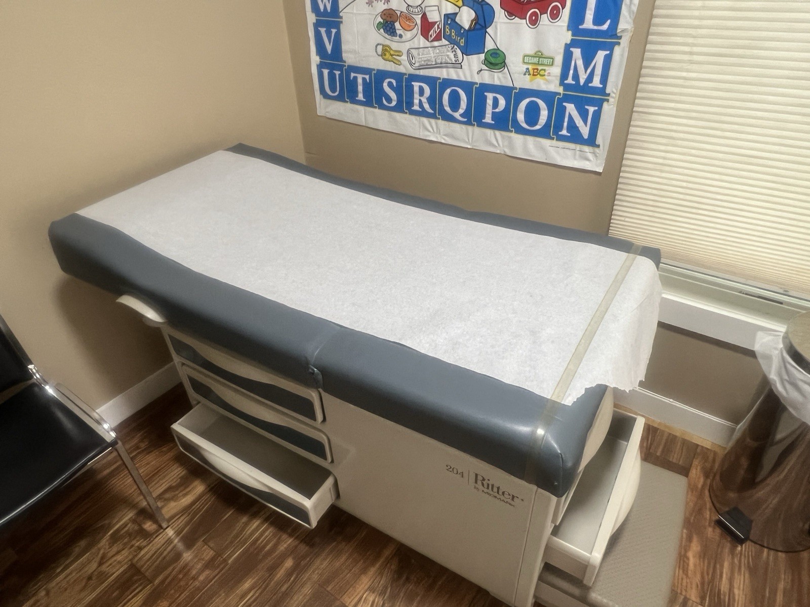 midmark ritter 204 exam table