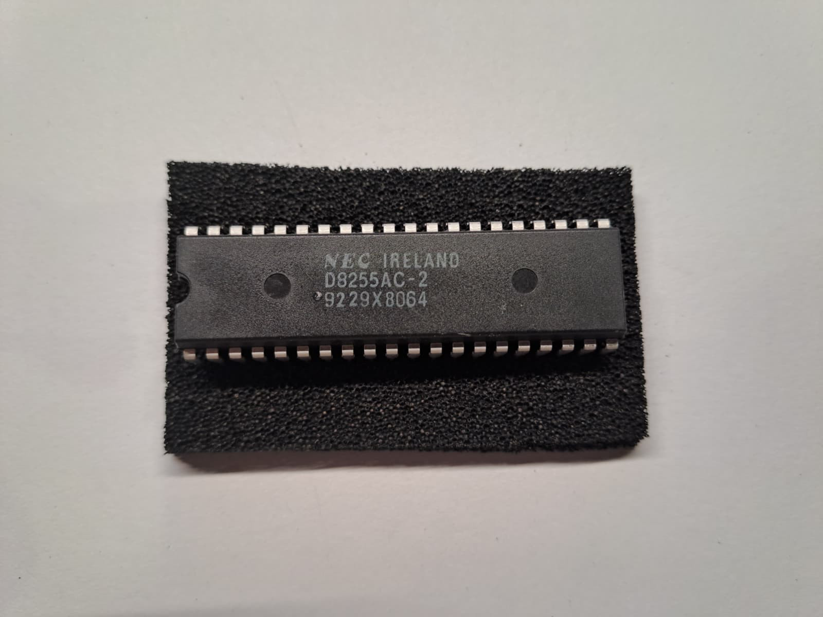 NEC D8255AC-2 Programmable Peripheral Interface DIP40