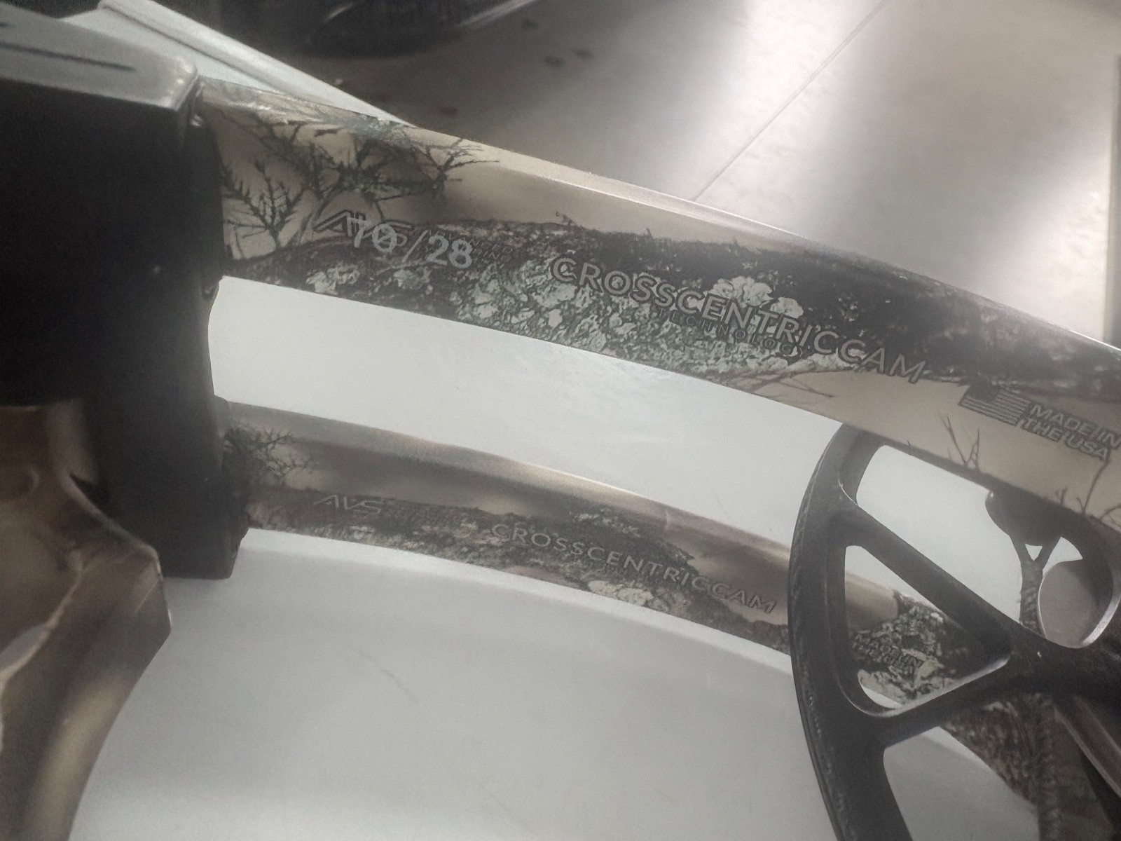 Mathewsmathews compound bow left hand