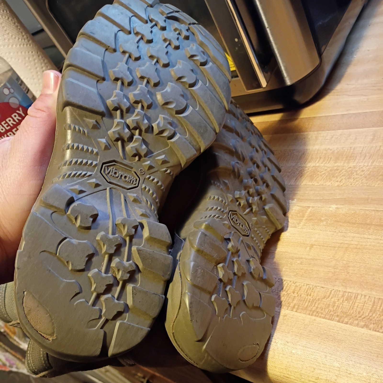 Danner Rivot TFX 8 sage Men's Size 7.5 Boots GTX