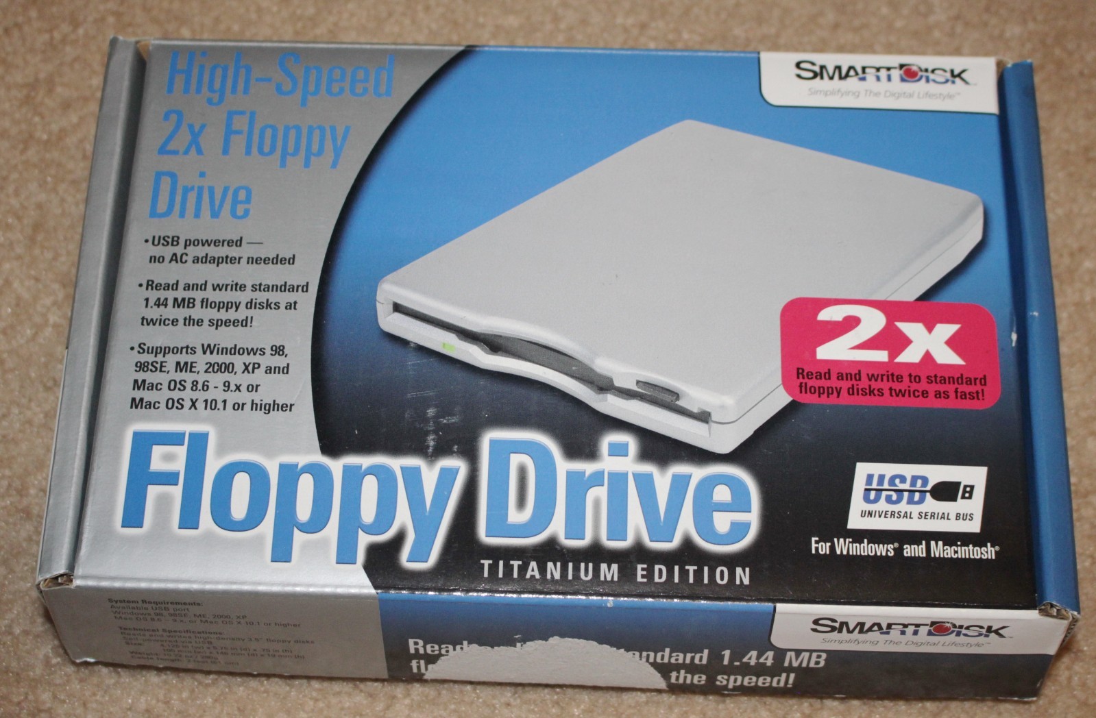 Smart Disk External USB Powered 2x Floppy Drive FDUSB-TM2 Titanium + free disks
