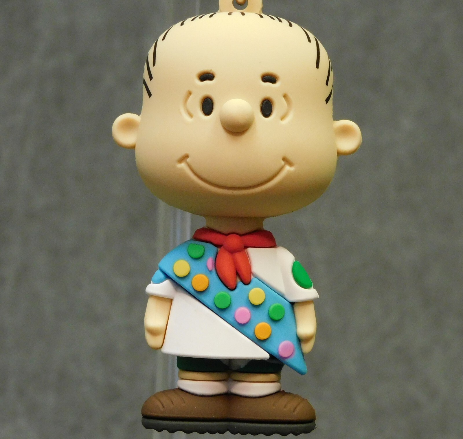 Peanuts NEW * Linus Clip * Blind Bag Series 2 Beagle Scouts Snoopy Monogram