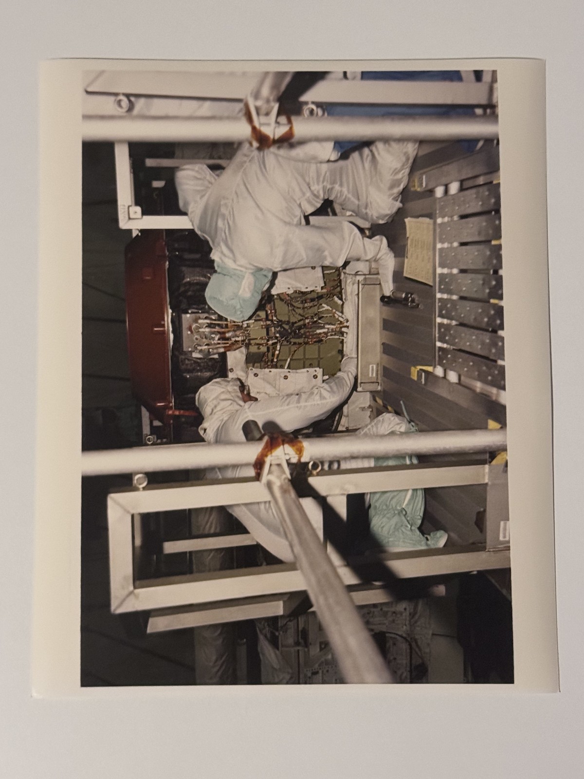 NASA STS-88 Payload Equipment Interface Orbiter Processing Facility Press Photo