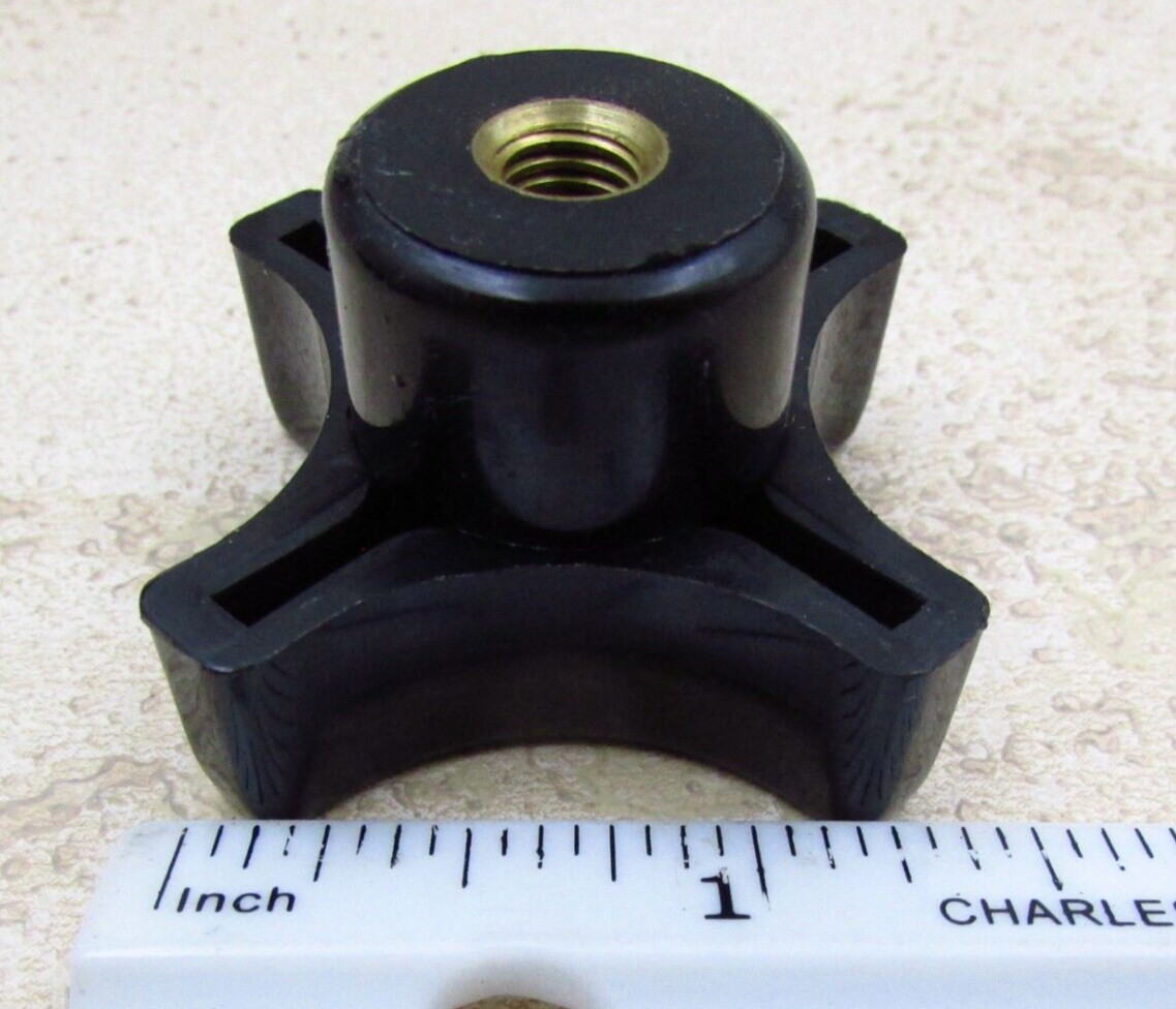 QTY (4), 1/4-28 Fine Thread, Clamping, Thru Hole, Plastic Grip, 4 Point, Knobs