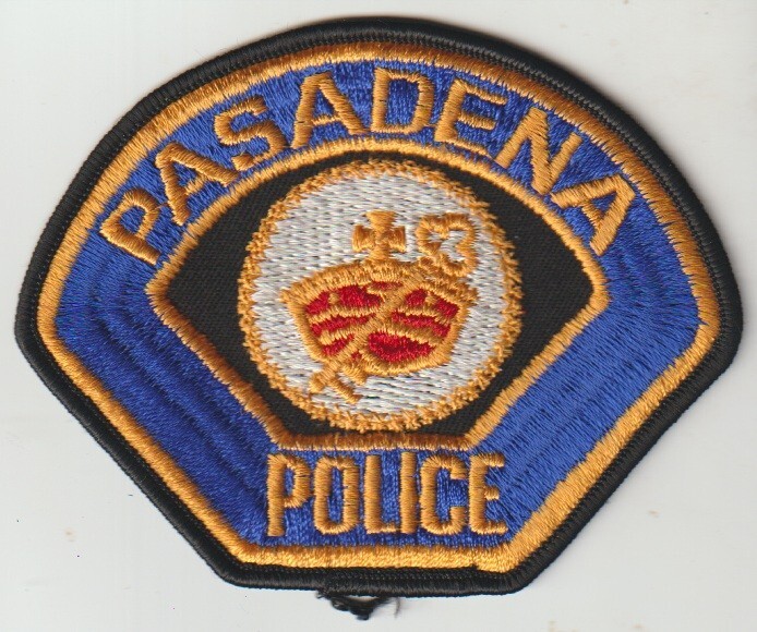 Pasadena CA Police older obsolete patch ship from Australia