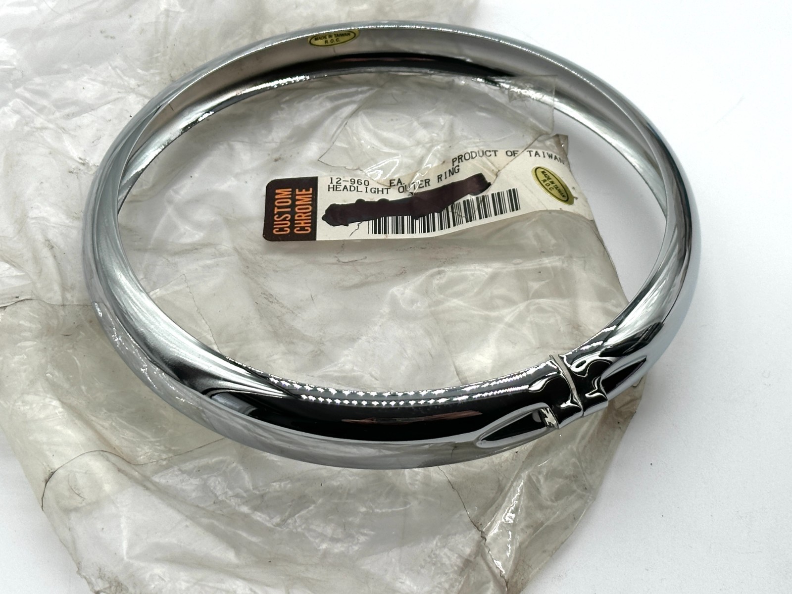 Custom Chrome 12-960 Headlight Outer Ring NOS