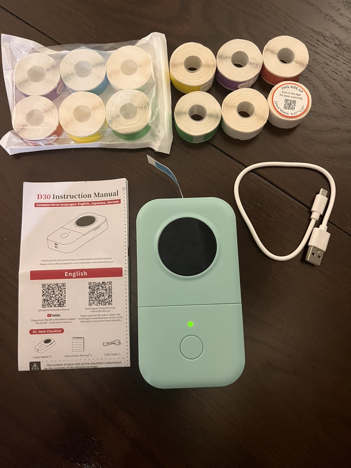 Phomemo D30 Smart Mini Label Maker Machine Portable Bluetooth - 12 Rolls Labels.