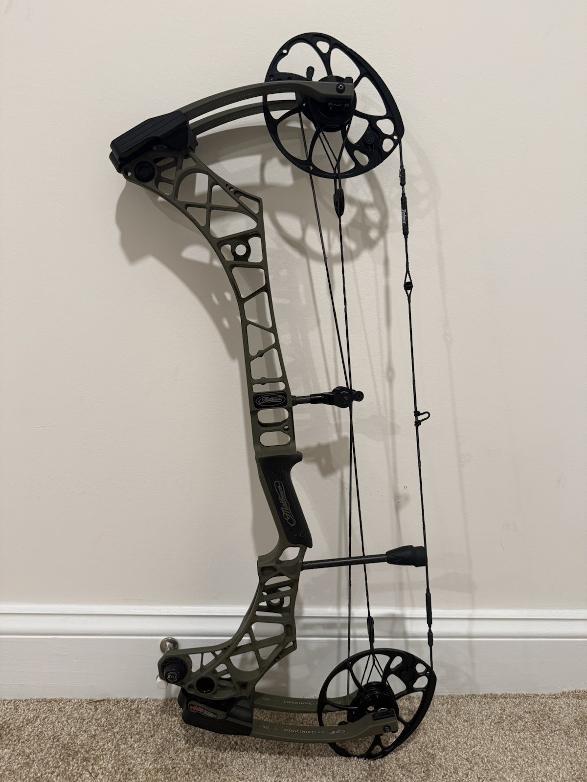 Mathews VXR 28 - 60# Compound Bow