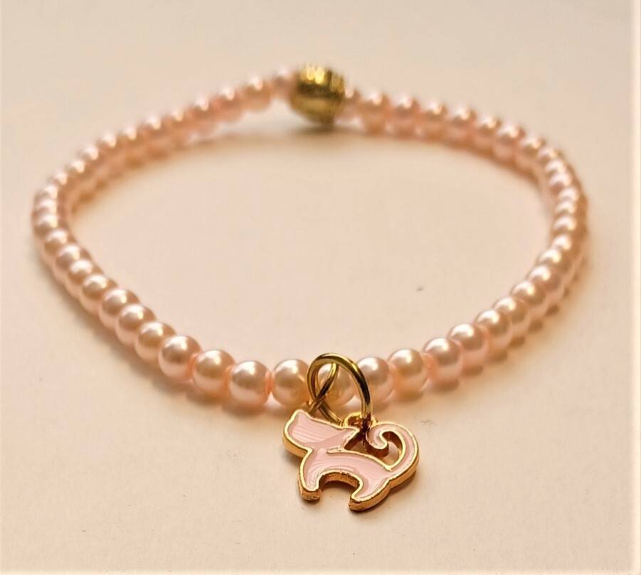 Pink Faux Pearl Beaded Bracelet with Pink Dangling Cat Charm