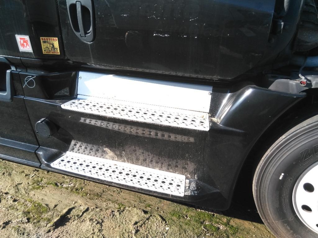 For 2020 FREIGHTLINER CASCADIA 125 2018UP SIDE FAIRING Right ,  GA