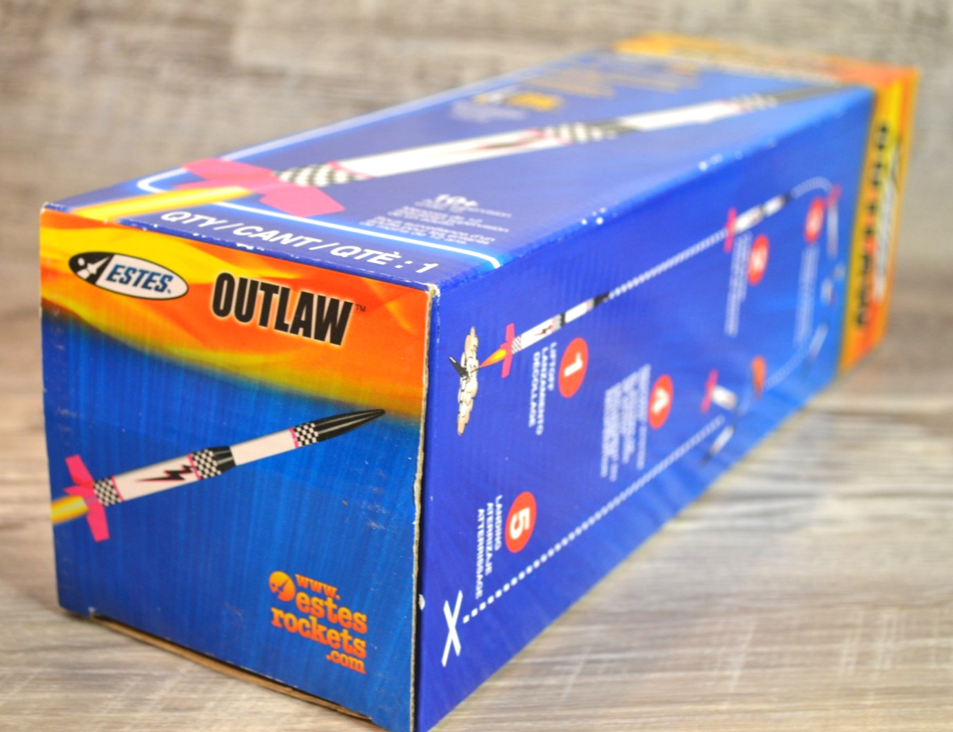 Estes Outlaw Flying Model Rocket RTF #2474 NOS