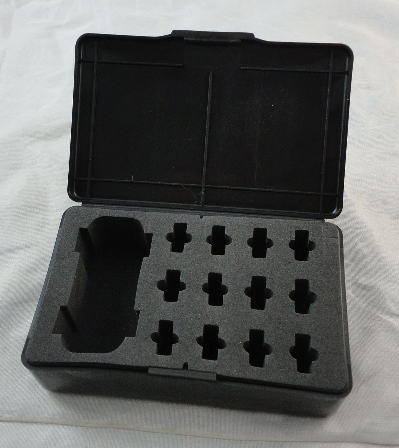 Futaba Black Transmitter/Receiver Crystal Case FUTM4600