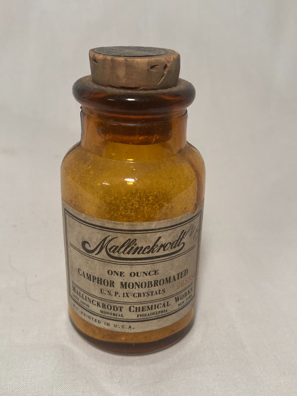 c1930s EMPTY Camphor Monobromated Mallinckrodt NY., Pharmacy Medicine Bottle