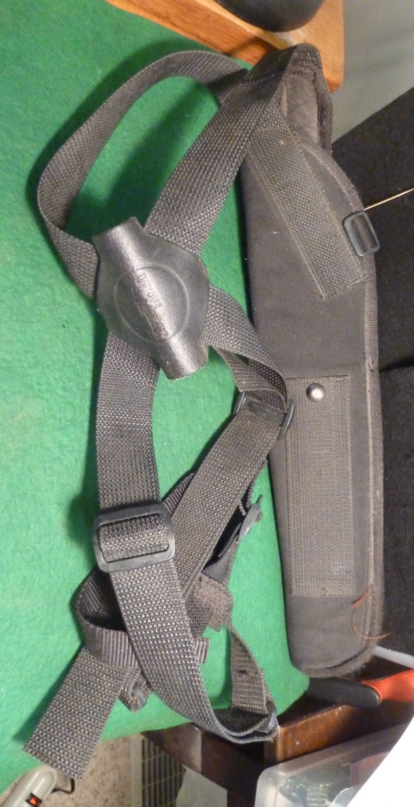 Uncle Mike's Bow Quiver - Used