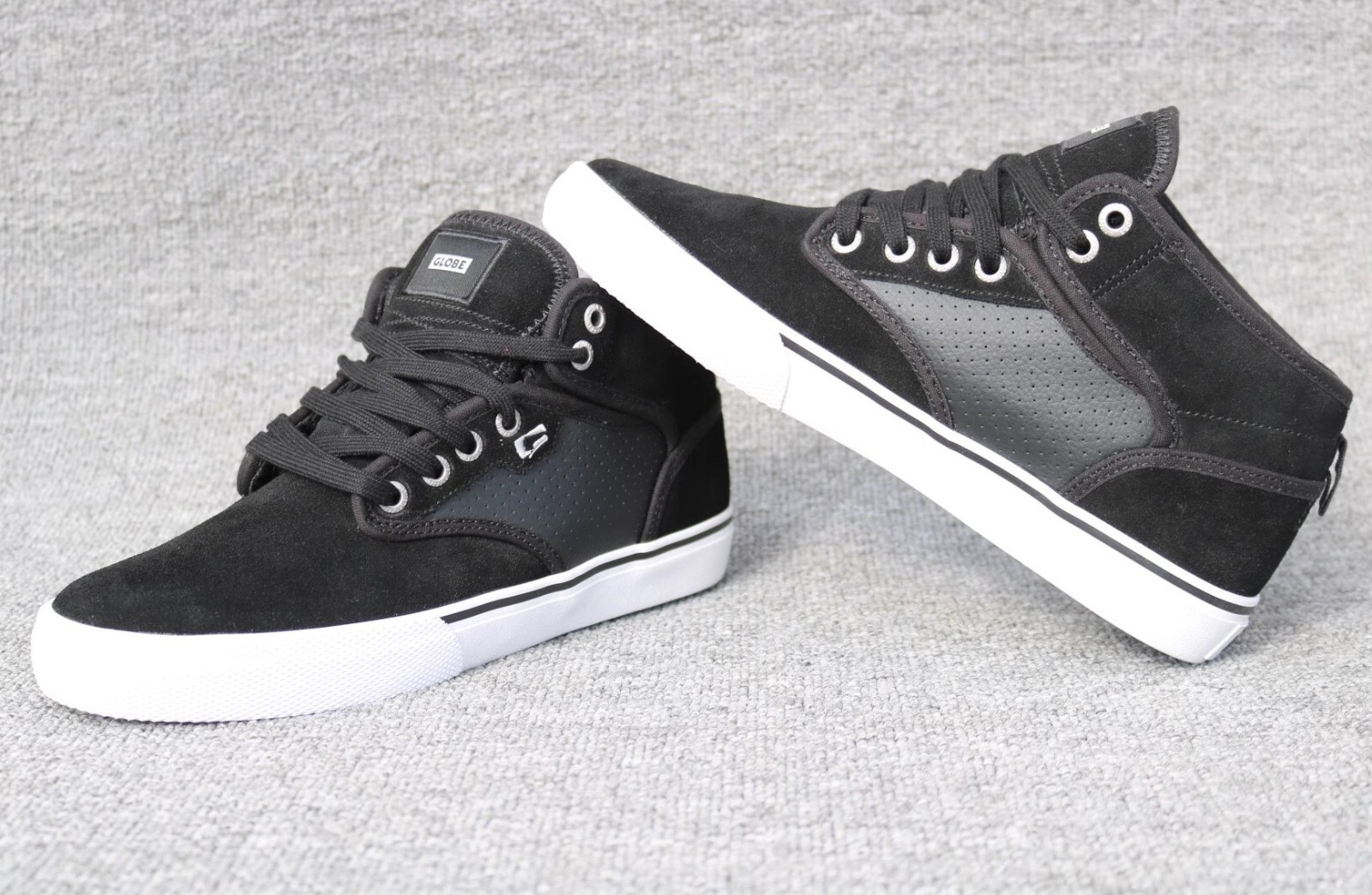 Globe Men's Motley Mid Skate Shoe US size