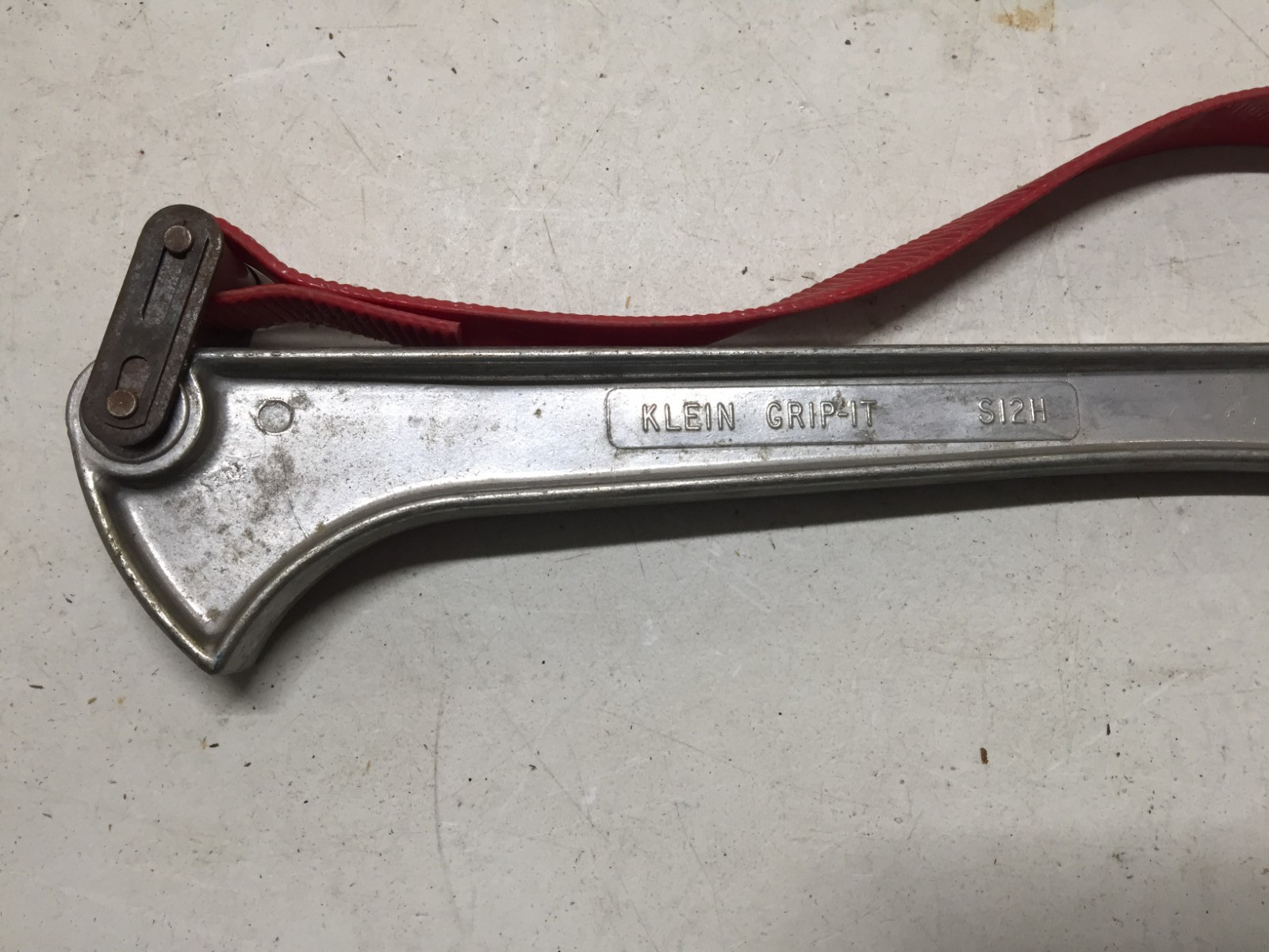 Vintage Klein Grip-It S12H 12in. Aluminum Strap Wrench Made in USA