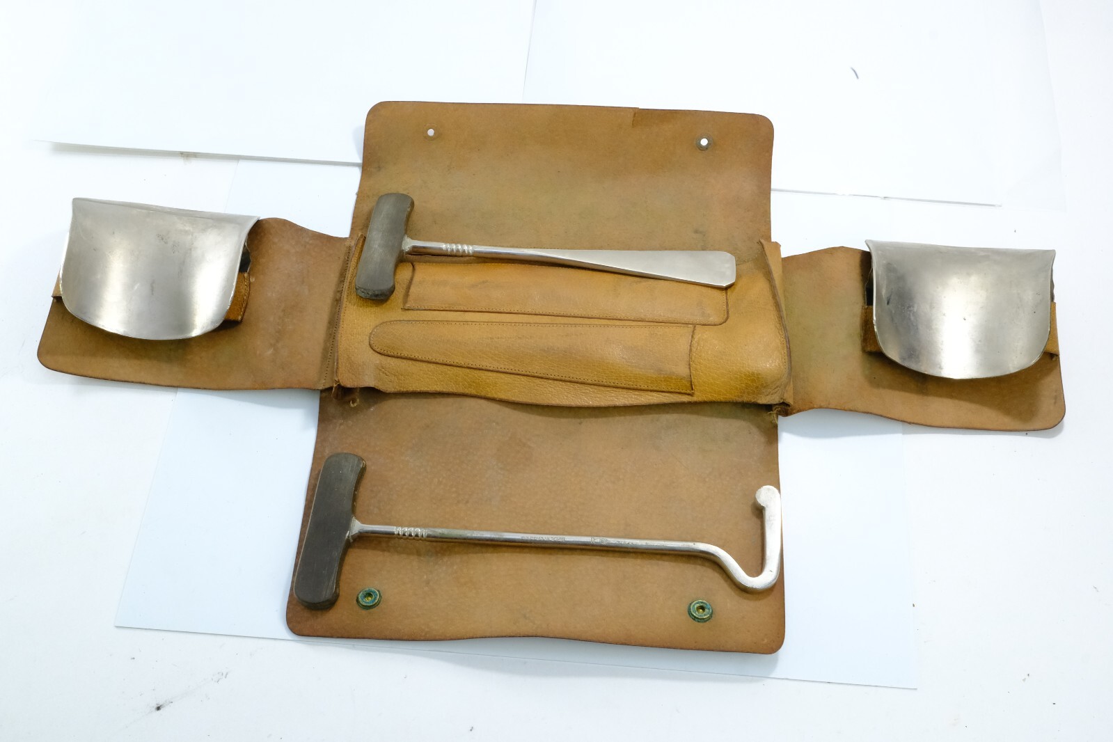 Scarce Hunting Companion Boot Hooks and Slides Pigskin Case Antique Made England