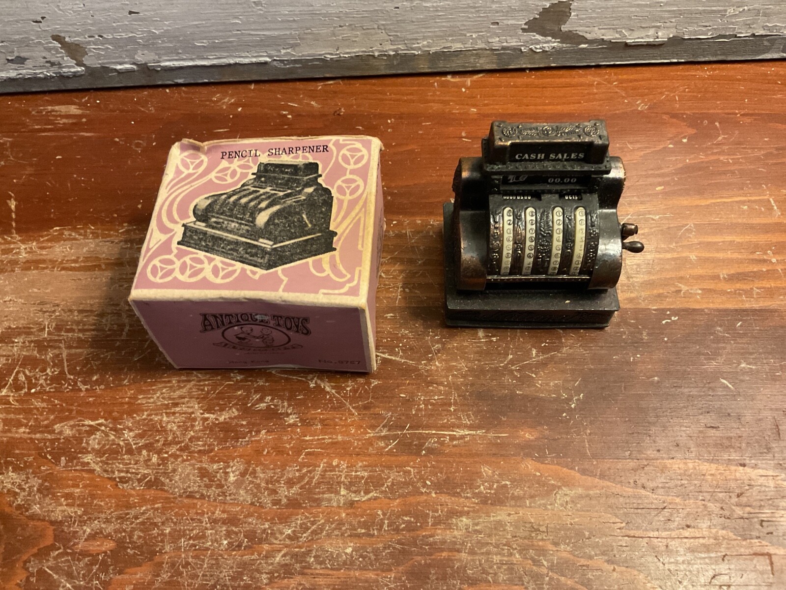 Vintage Antique Finished Die-Cast Miniature Pencil Sharpener No. 8757 Register
