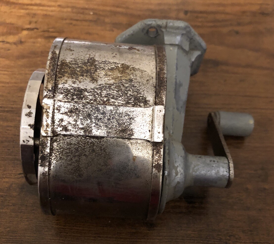 APSCO GAINT PENCIL SHARPENER VINTAGE